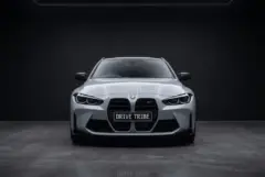 BMW M4 Competition Nardo Grey, studio, front