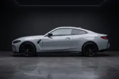 BMW M4 Competition Nardo Grey, studio, side profile
